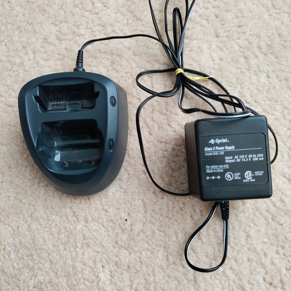 VTG Sprint DAC-100 Power Supply & DTC-100 Cradle for Touchpoint PCS Phone